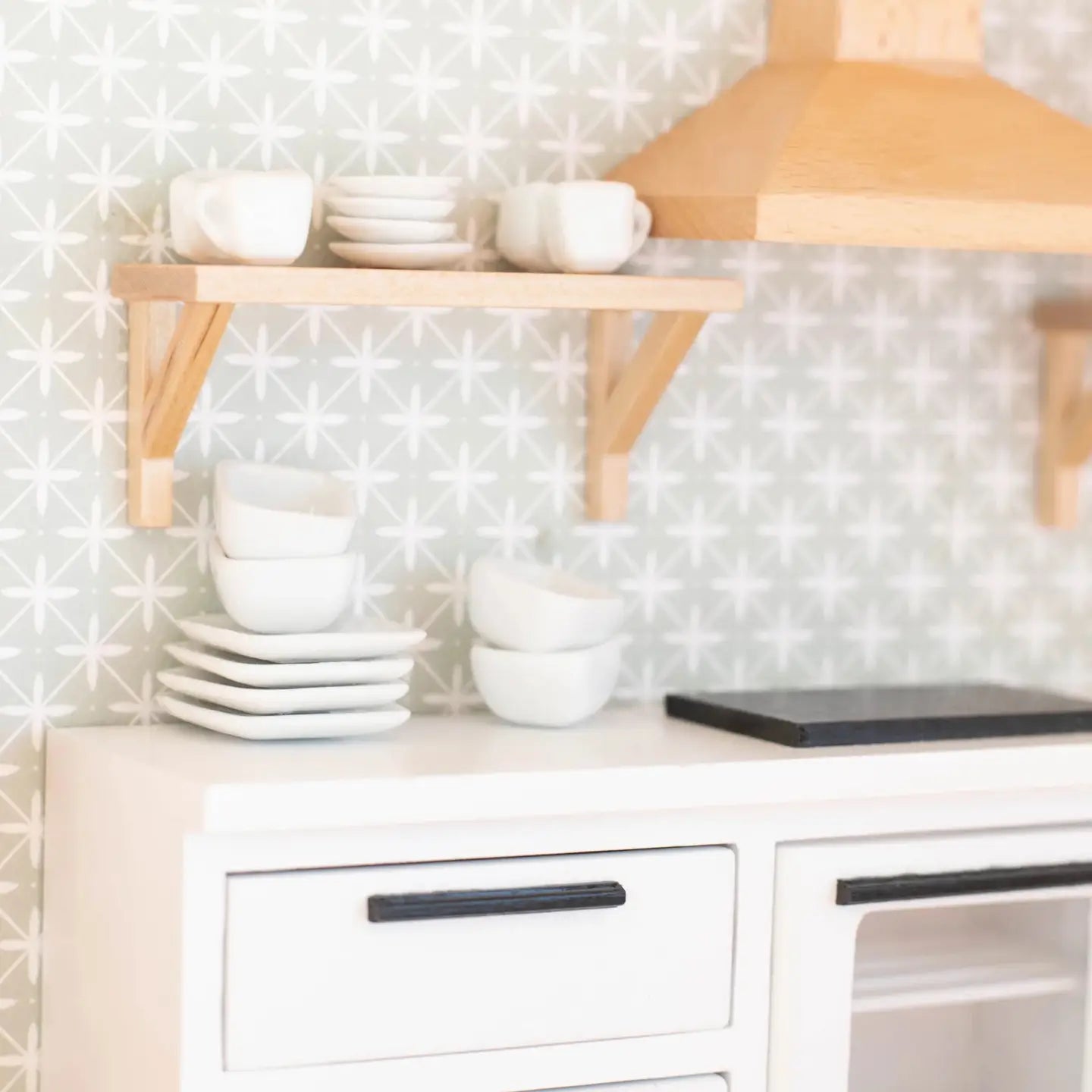 Dollhouse Porcelain Dishes Set | White
