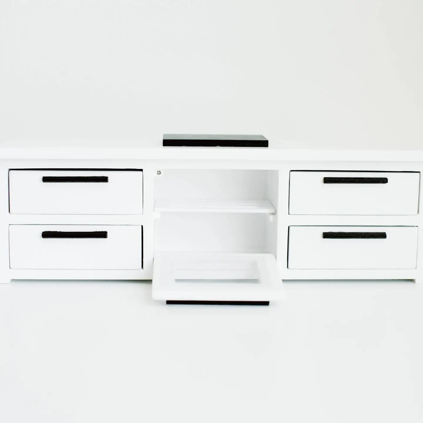 Dollhouse Straight Kitchen Base Cabinets Cooktop Oven White