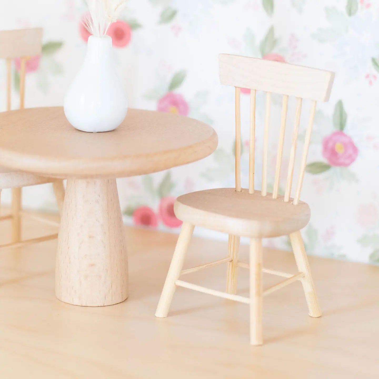 Dollhouse Classic Windsor Dining Chair | Natural Wood