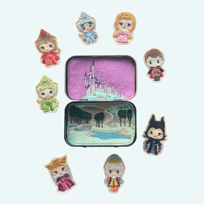 Sleeping Mini Felt Tin