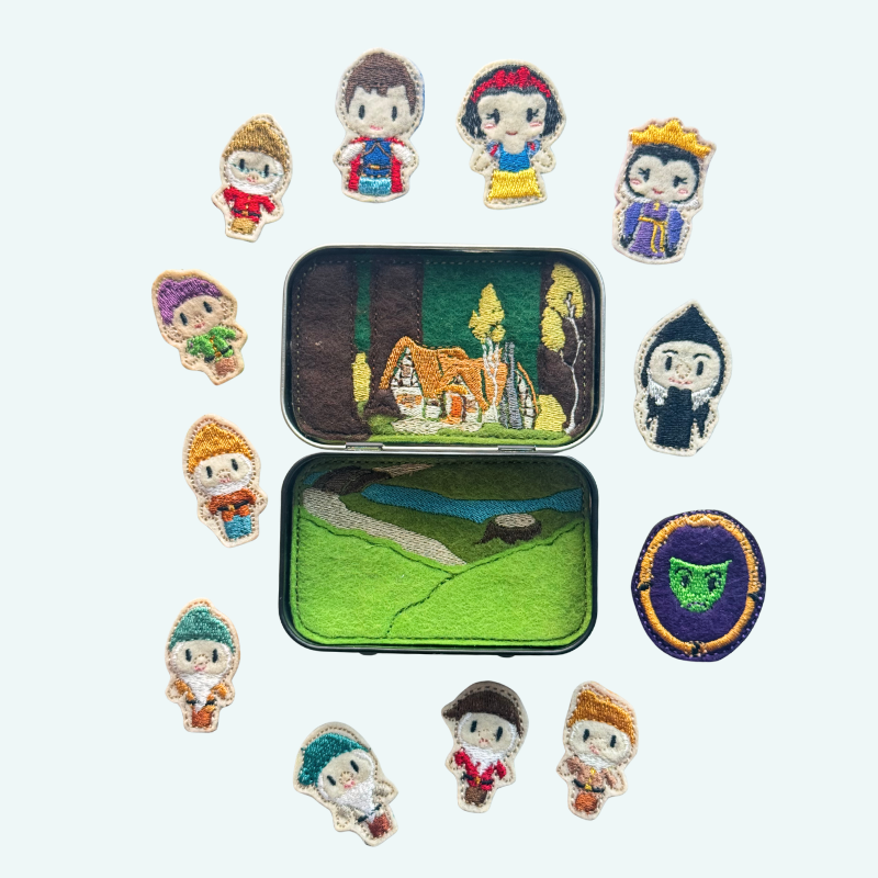 Snow Mini Felt Tin