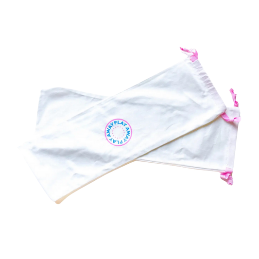 White wooden rack bags with pink accents and a logo on a white background