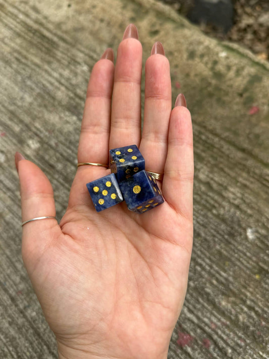 Sodalite Crystal Carved Dice – Mini Intuition Stone Die