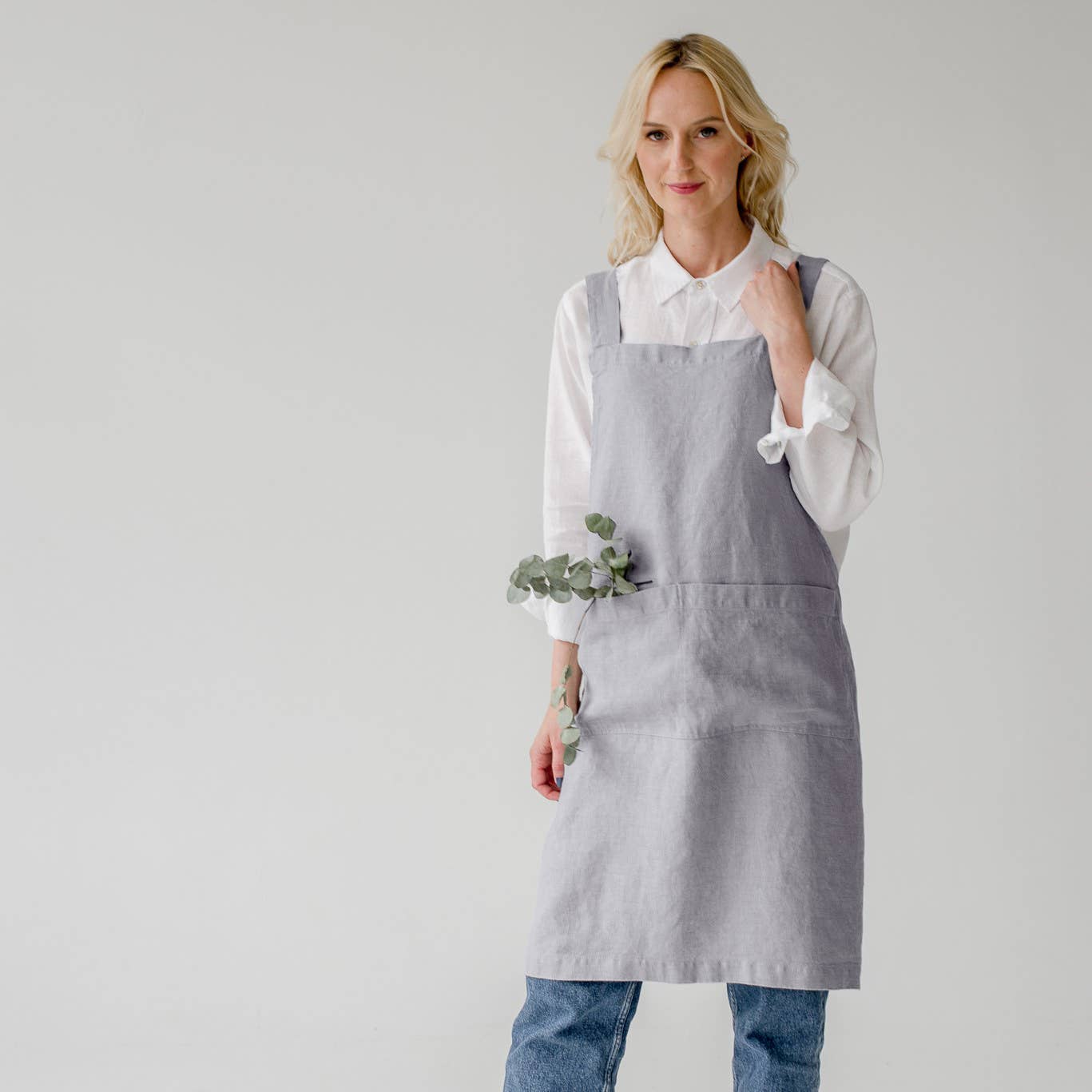 Light Grey Linen Japanese Crossback Apron